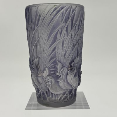 Roosters and Feathers Vase by R. Lalique, 1928 for sale at Pamono
