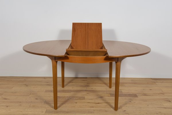 Mid-Century Round Teak Extendable Dining Table from Nathan, 1960s
