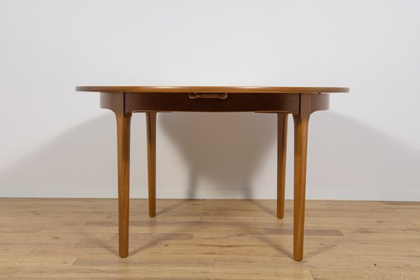 Mid-Century Round Teak Extendable Dining Table from Nathan, 1960s