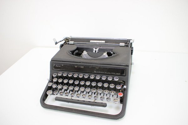 レア　vintage typewriter Mid-Century Studio 42 Typewriter from Olivetti, Italy, 1940s for
