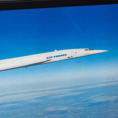 Vintage 20th Century Framed Poster of an Air France Concorde, 1980