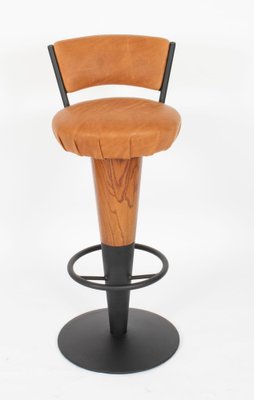 てつ BACCHUS STOOL Hito Stool Gibson Taupe Four Hands