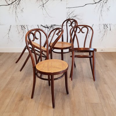 椅子 Thonet Bentwood Chair Romanian No.16 Bentwood Chairs by Michael Thonet, 1970s, Set