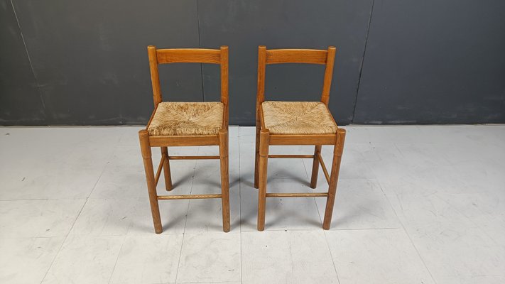 Carimate Bar Stools attributed to Vico Magistretti for Carimate Bar Stools attributed to Vico Magistretti for