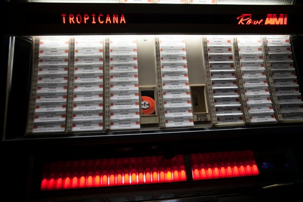 Jukebox Tropicana by Rowe Ami, 1964 for sale at Pamono