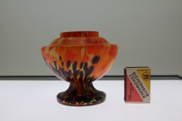 Small Art Deco Vase, 1930s for sale at Pamono