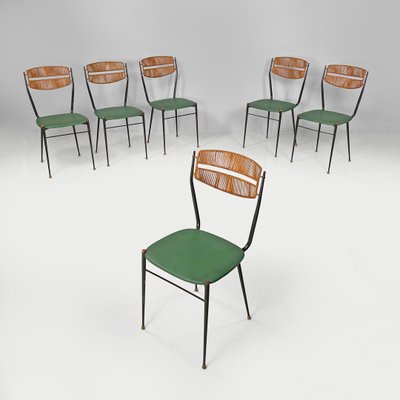 Sedia Sala Da Pranzo In Velluto Set Di 2 Moderne Seduta Imbottita In Tessuto Senza Braccioli Schienale Curvo Gambe Nere Crema Mina 76984961 Sedie Da Pranzo