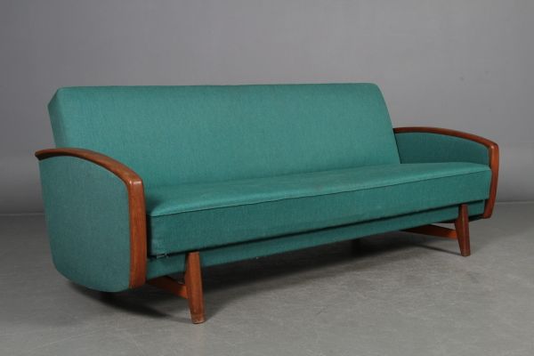 Divano letto blu, anni \'60 in vendita su Pamono Divano letto blu, anni \'60 in vendita su Pamono