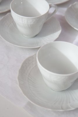 Deutscher Vintage Weißkaffee von Hutschenreuther, 1950er, 22er Set bei Pamono kaufen