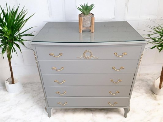 Louis XV French Chest of Drawers & Bedside Cabinets in Grey - Gold Painted Bedroom Set, Set of 3 for sale at Pamono Louis XV French Chest of Drawers & Bedside Cabinets in Grey - Gold Painted Bedroom Set, Set of 3 for sale at Pamono