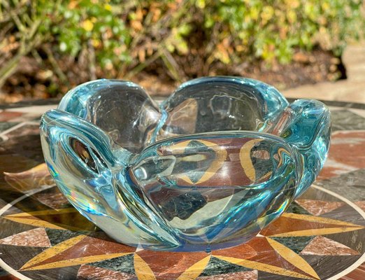 Flower Ashtray from Daum Nancy for sale at Pamono