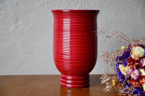 Rote Art Deco Vase von Elchinger, 1940er bei Pamono kaufen
