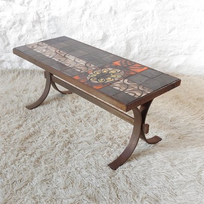 French Brutalist Coffee Table, 1970s for sale at Pamono