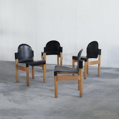 Flex 2000 Chairs in Beech and Plastic attributed to Gerd