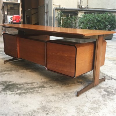 Italienischer Vintage Schreibtisch Aus Holz Metall Bei Pamono Kaufen