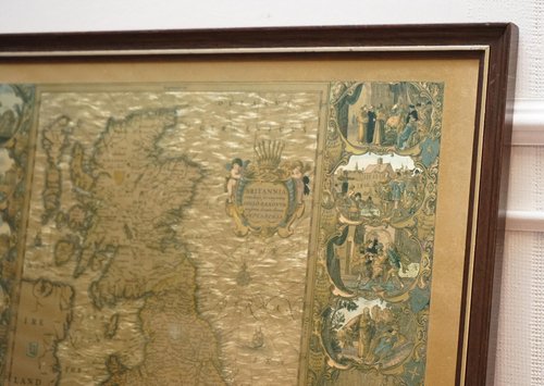 Vintage Gold Foil Map of the British Isles by Joannes Janssen
