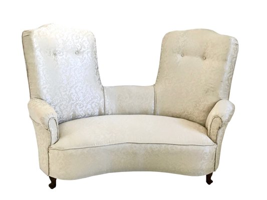 Italian Fabric Sofa With Wooden Legs 1950s For At Pamono Italian Fabric Sofa With Wooden Legs 1950s 1
