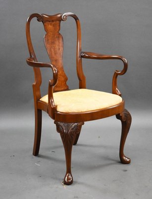 Queen Anne Style Burr Walnut Dining Table and Chairs, 1920s, Set