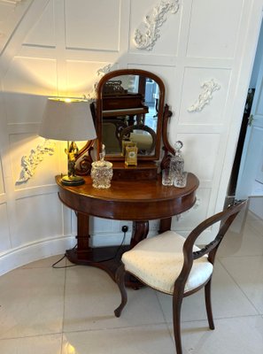 Antique Victorian Mahogany Dressing Table, 1860s for sale at Pamono