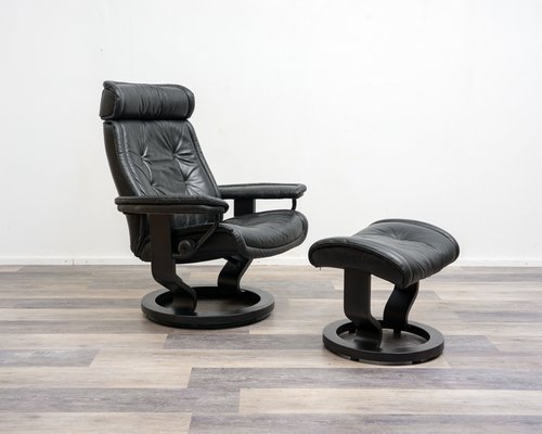 Scandinavian Recliner Chair with Ottoman Model Prince in Black