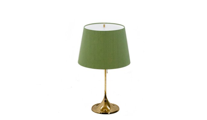 Lampada da tavolo B 024 Mid Century con paralume verde di Bergboms Lampada da tavolo B 024 Mid Century con paralume verde di Bergboms