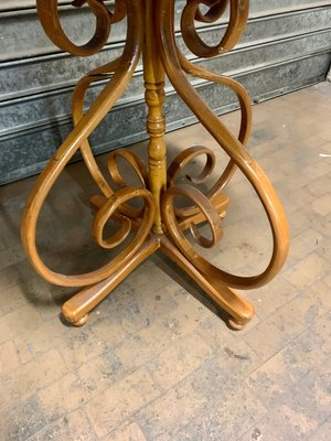 Mesa bohemia de Michael Thonet para Gebrüder Thonet Vienna Gmbh