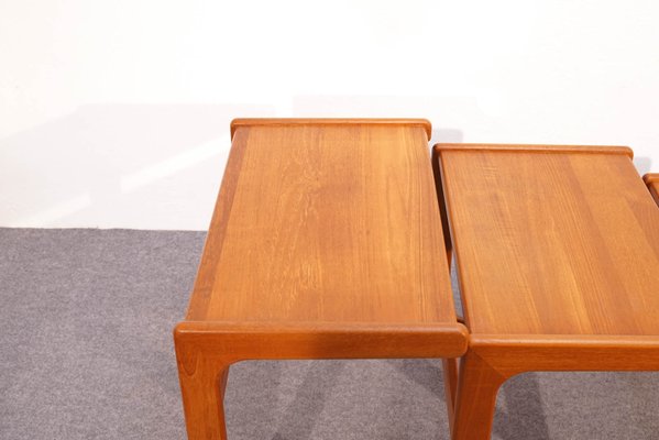 Mid Century Modern Scandinavian Teak Nesting Tables For Sale At Pamono