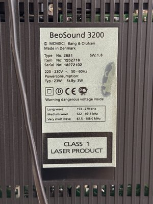 Beosound 3200 & Beolab 8000 from Bang & Olufsen, 1990s, Set