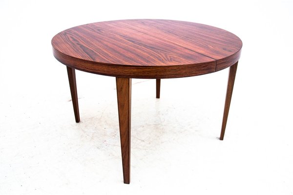 Danish Round Rosewood Dining Table, 1960s for sale at Pamono