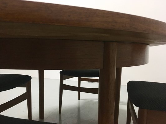 Ausziehbarer Mid Century Teak Esstisch von Vanson, 1960er Ausziehbarer Mid Century Teak Esstisch von Vanson, 1960er