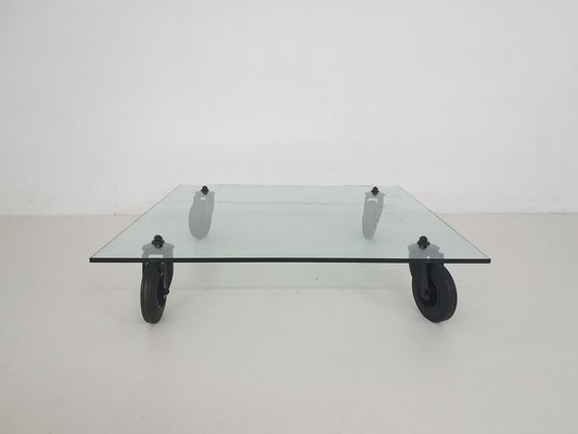 Tavolo vintage con ruote di Gae Aulenti per Fontana Arte, Italia