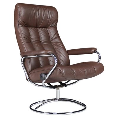 Vintage Scandinavian Leather Lounge Chair from Ekornes Stressless