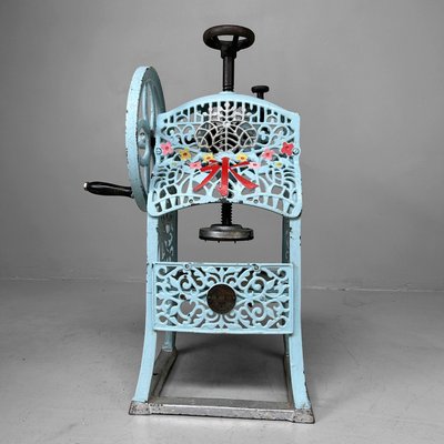 引き取り歓迎　業務用　初雪氷削機　即戦力　屋台　昭和レトロ　ヴィンテージ Vintage Decorative Kakigōri Ice Shaver, Japan, 1950s for sale at