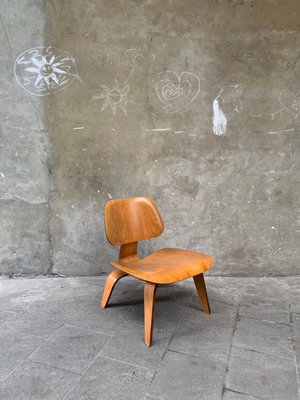 LCW Lounge Chair in Calico Ash by Charles and Ray Eames for Herman