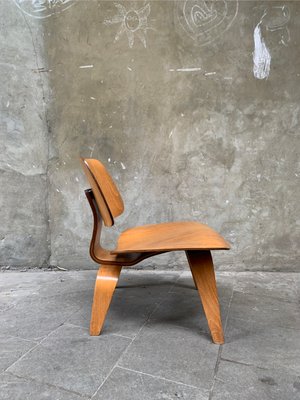 LCW Lounge Chair in Calico Ash by Charles and Ray Eames for Herman