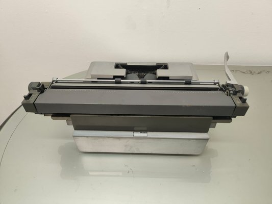 Olivetti Typewriter Line 80 for sale at Pamono