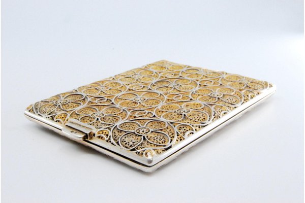 Cigarette Case in Gold Filigree Silver with Hinged Lid for sale at Pamono
