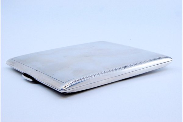 Plain Silver Cigarette Case with Borders on the Edge, Gold Interior and  Hinged Lid