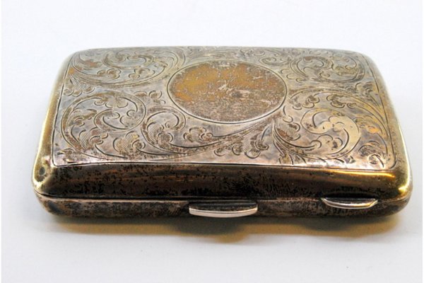Silver Cigarette Case with Engraved Wreaths
