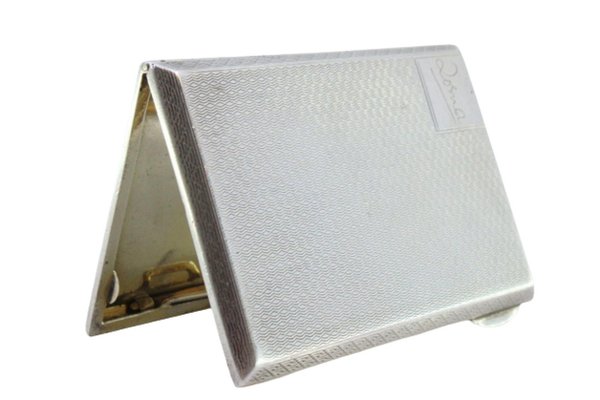silver cigarette box with hinged lid Case Cigar and Cigarette Boxes in