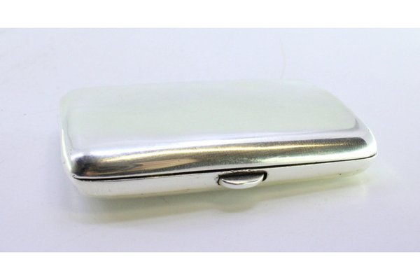retro cigarette lighter Vintage cigarette lighter isolated on white Stock Photo retro cigarette lighter Vintage cigarette lighter isolated on white Stock Photo