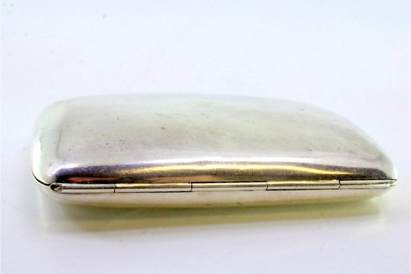 curved cigarette case Curved Silver Cigarette Case