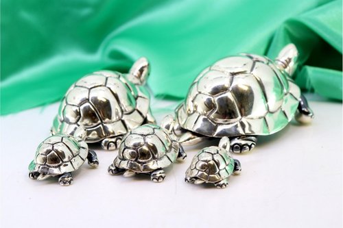 Costantini Murano - Figurine - Tartaruga ametista con foglia argento