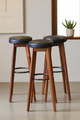 スツール Denmark Vintage Teak Stool Vintage Danish Teak Stool, 1960s for sale at Pamono