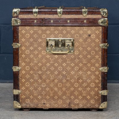 Antique 19th Century Louis Vuitton Courier Trunk in Woven Canvas