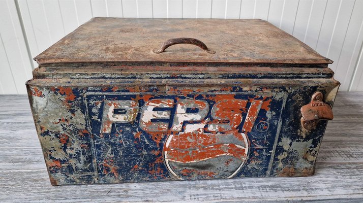 Antique Pepsi Cooler Box in Metal for sale at Pamono