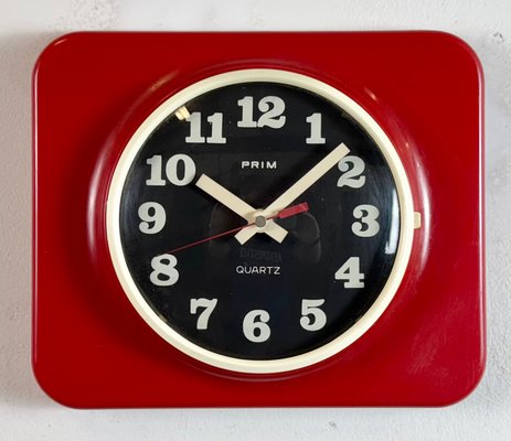 Orologi da muro in legno fatti a mano: design unico