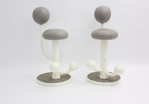 Globe garden chair by peter opsvik store
