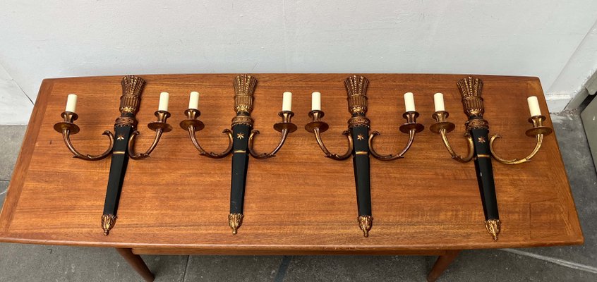 Mid-Century Modern Italian Neoclassical Model W 1013 Sconces from