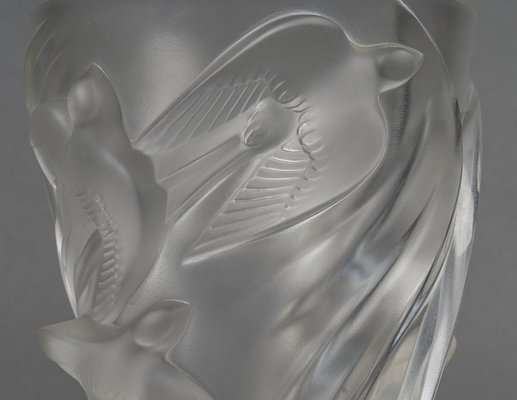 Vintage Martinets Vase from Lalique, 1950s for sale at Pamono
